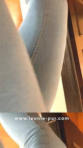Kinky abode travel! Did the broker notice everything?