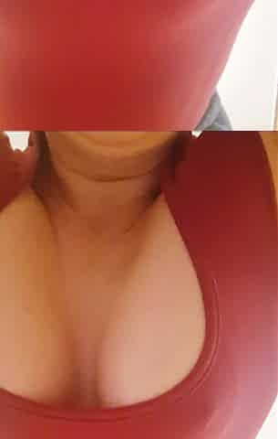 Natural Breasts MILF