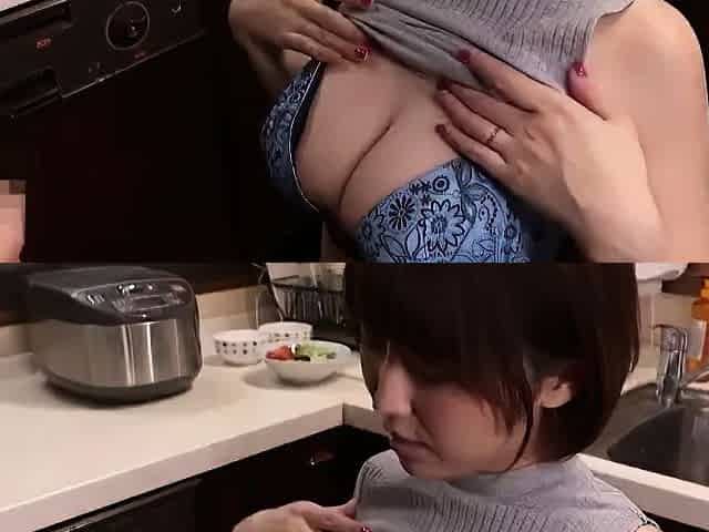 Korean wife on couch Amateur Asian Japanese Korean Webcams