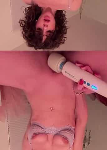 Masturbating with Hitachi Wand