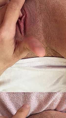 Need anybody to bang me.Virgin beauty fingering her ideal tifht and pink snatch