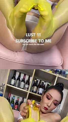 Lust 11-she Enjoys Exercising While Wearing Stockings