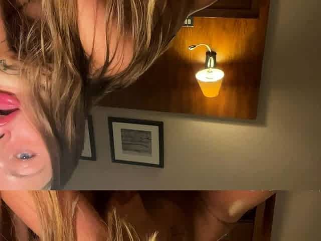 Webcam Hot Blonde Fingering
