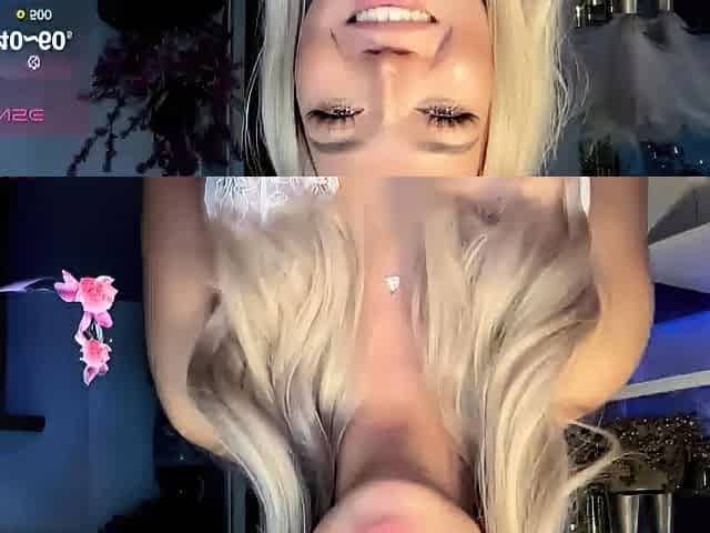 Awesome Big Boobs Blonde Masturbates In The Shower