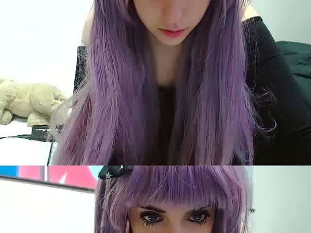 Hot amateur webcam teen masturbates for their fans