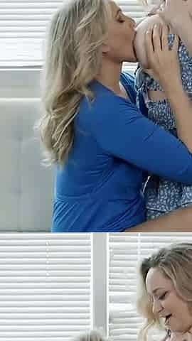 Julia Ann, Aiden Starr Lesbian MILF Face Sitting