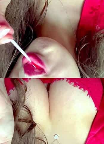 Big boobs milf masturbates with her dildo