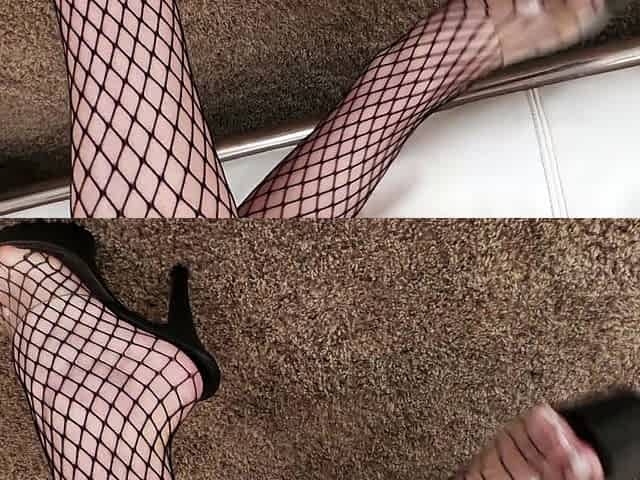 Real amateur teenager is giving blowjob to lucky dude POV
