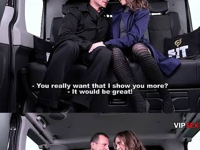 This chab Ate My Cunt in the Backseat Then Bent Me Over and Wrecked Me