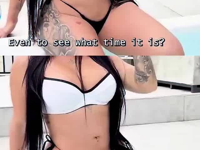 Colombian milf Silvana Lee flaunts large ass, torn up