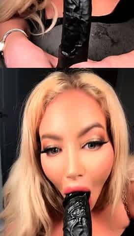 blonde Nicolette Shea fapello
