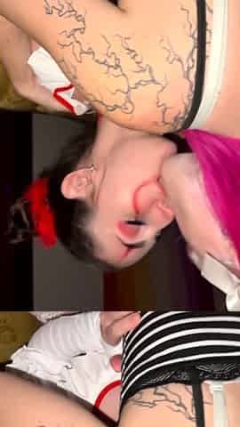 blonde teen fingering live shows on k