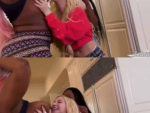 Ebony turn a petite girl into a treat