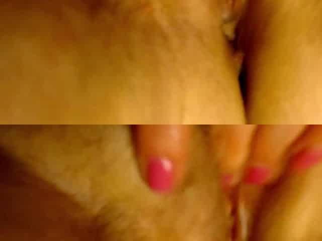 1443 Face sitting and a pink brassiere for D. from your much loved american gilf, DawnSkye