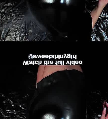 Latex Gal gives Tugjob with Latex Gloves untill Cum