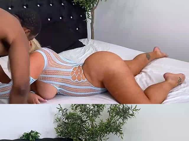 Kayla Jade- Thick Aussie Babe Spreads Her Legs For BBC