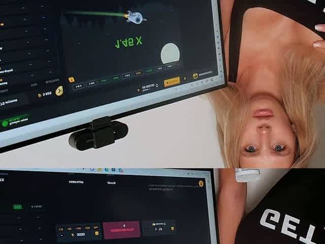 I CAME TO ASK FOR MONEY, AND THE DICK IS BIG SO I STAYED