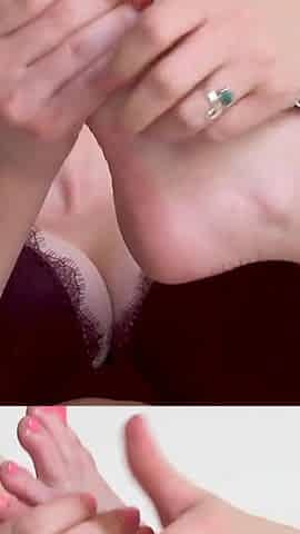 Riley Nixon self sucking her toes