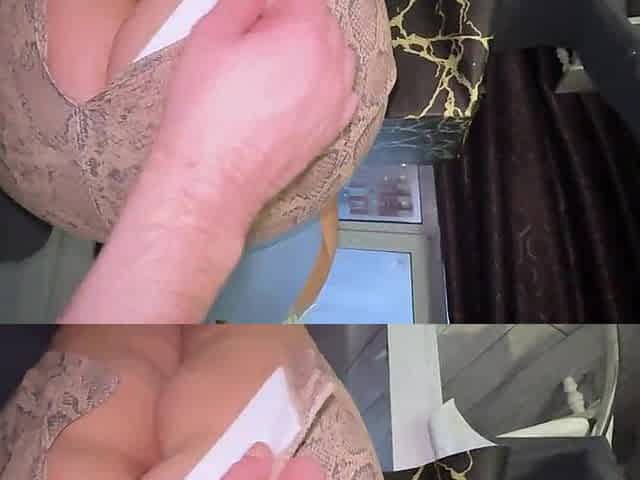 mother I'd like to fuck framed her booty and got a dick in anal