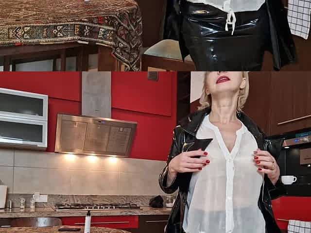Kitchen Self-fucking in Raven Nylons - Part 1