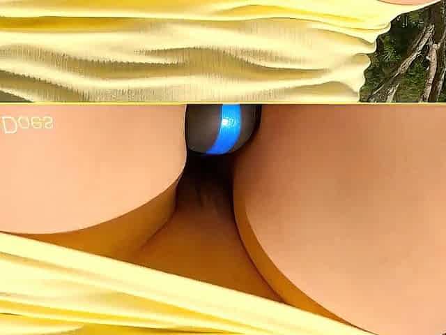 mother I'd like to fuck exposes her vagina in a bike ride dare