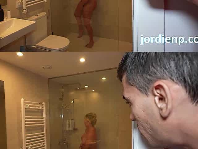 Spying on My Colombian Stepmom mother I'd like to fuck Tatiana Alvarez