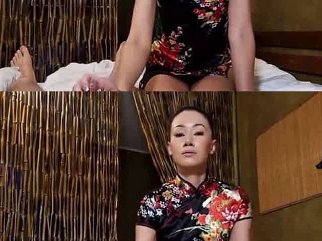 un massage fait par une asiat