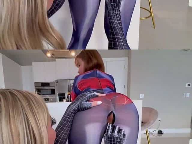 Teen party lesbians lick and finger