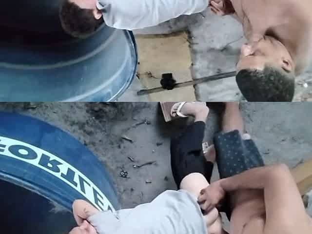 White lesbo giving constricted butt.