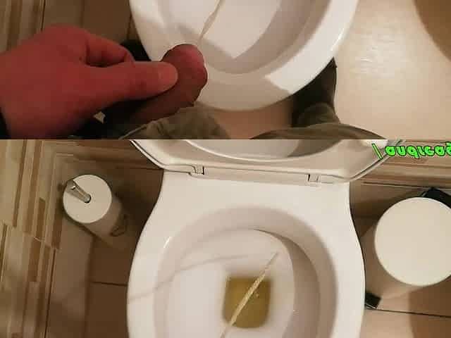 Urinate in sauna public