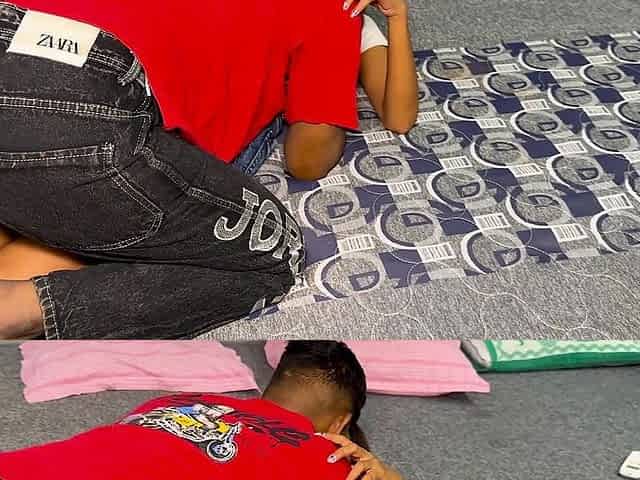 Boyfriend Was Getting a Massage Boyfriend's Mood Became and Had Sex While Massaging with Hindi Audio