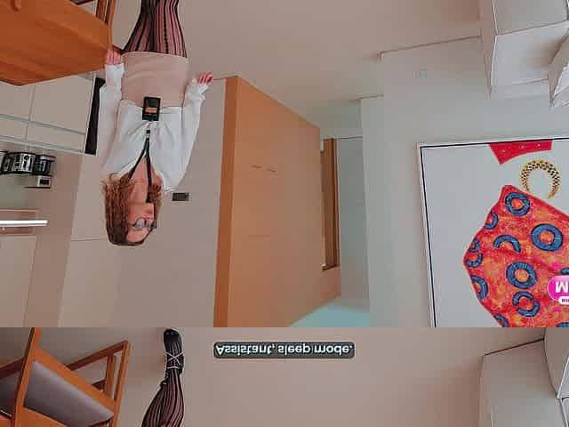 Realtor Was Showing A Villa, But Smth Went Wrong And This babe Jumped On My Jock