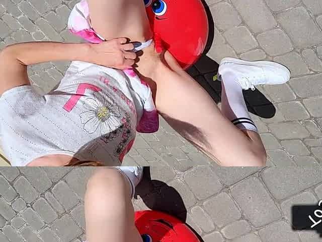 Outdoor Fitness Ball Goes into double penetration Penetration