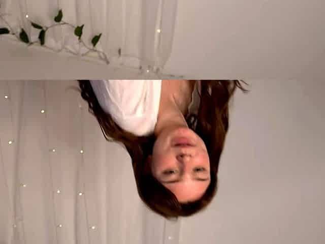 Teen british babe solo masturbation