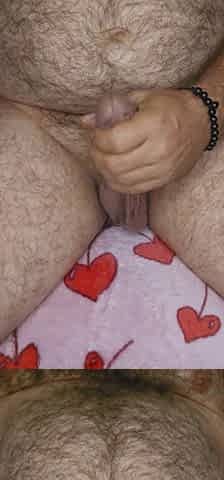 Corpulent hirsute bear works out his shlong and lets off thick load