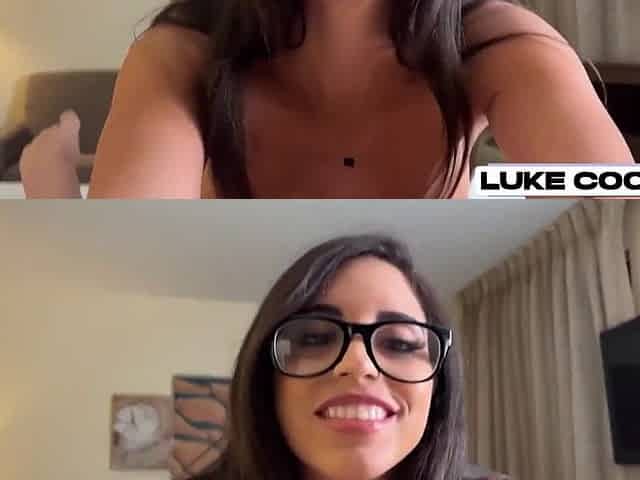Cheating By Banging Large Titties Latin chick Secretary In Hotel