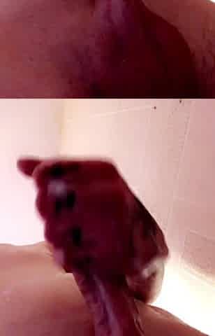Thick JOCK SLOW STROKES IN THE SHOWER