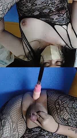 Xxxyahui climaxes on sex tool machine
