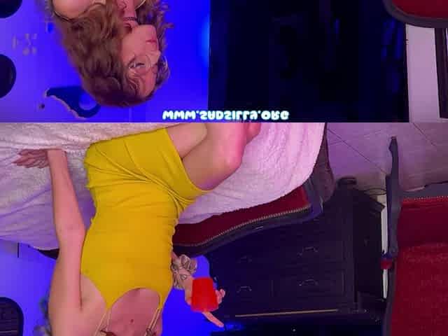 The Roommate Offers Me Her Ass During the Party to Get to Know Me - French Anal Porn