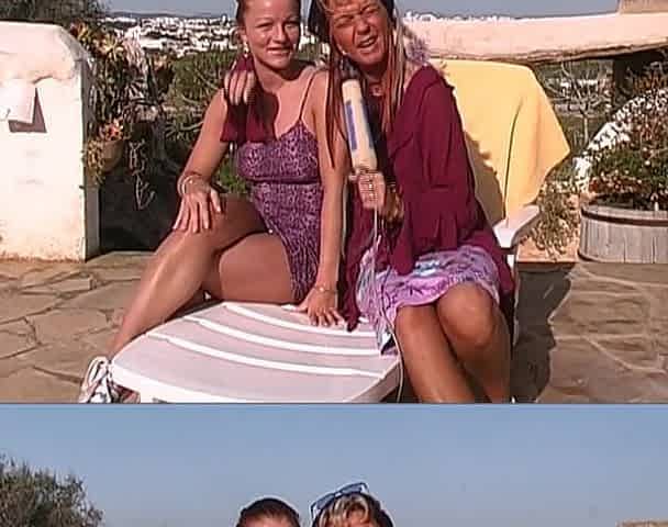 German Babe Playing with Her Pussy in Outdoor Show