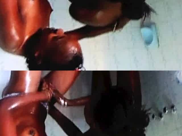Hot 18yo Ebony Lesbian Tonguing Pussy