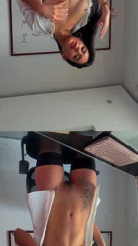 Sexy Secretary Seeks to Please Her Boss