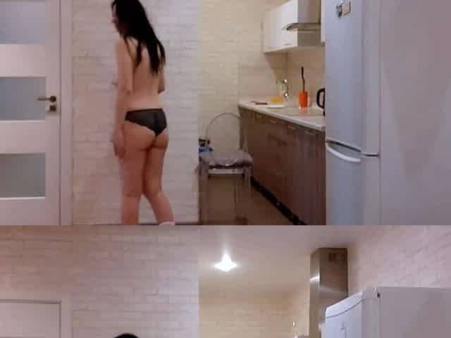 Big-Titted Brunette MILF Pussy Play on Webcam