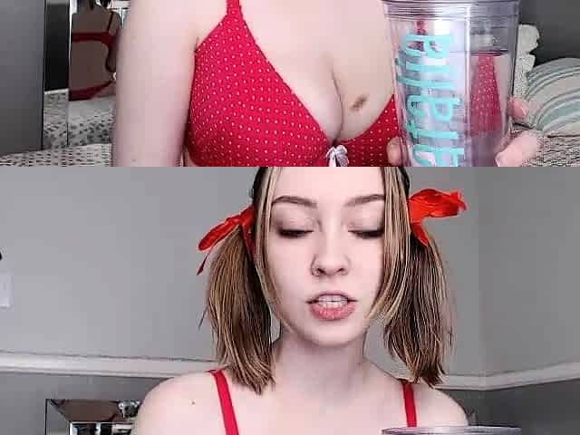 Sexy teen babe fingering her hot pussy in solo masturbation