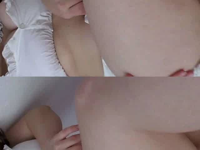 Natural redhead with real big boobs Scarlette masturbates