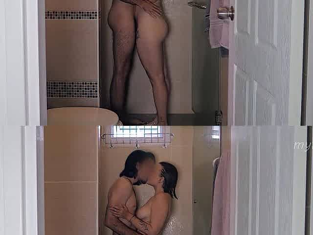Hawt gal was banged in the shower