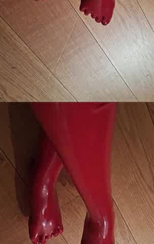 Shiny Red Latex