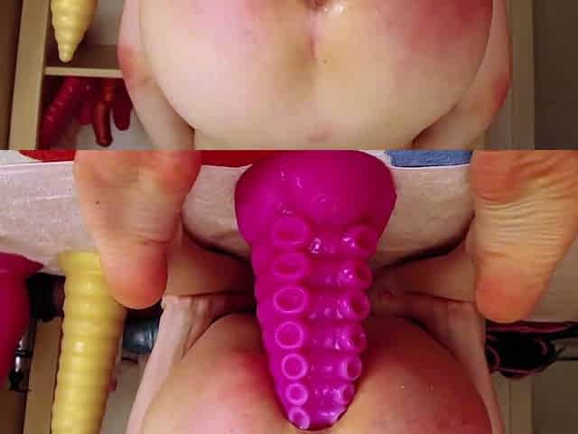 Mature amateur solo toying