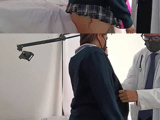 A sly gynecologist inserts his rod into his patients during consultations.