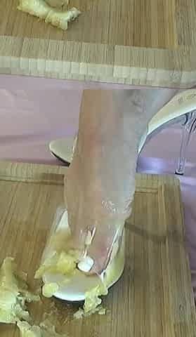 I Crush Bananas with My Beautiful Legs in High Heels